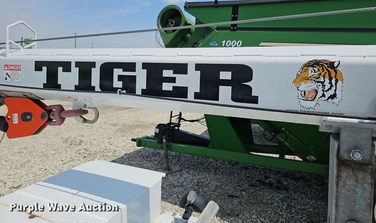 image for item DO4369 2015 Ford F550 Super Duty  utility / service truck