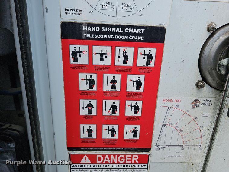 image for item DO4369 2015 Ford F550 Super Duty  utility / service truck