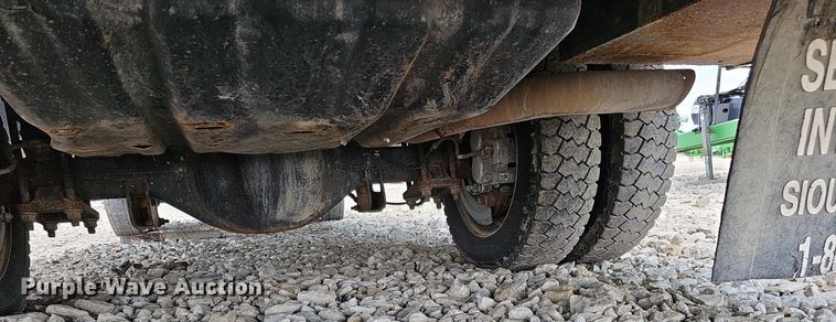 image for item DO4369 2015 Ford F550 Super Duty  utility / service truck