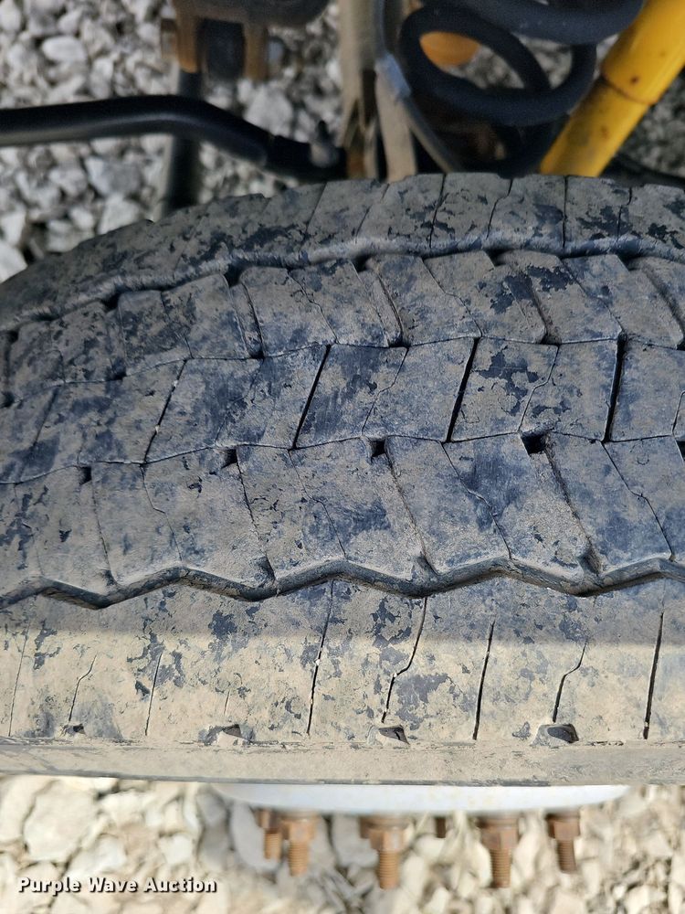 image for item DO4369 2015 Ford F550 Super Duty  utility / service truck