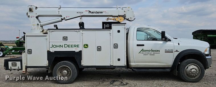 image for item DO4370 2018 Dodge Ram 5500HD  utility / service truck