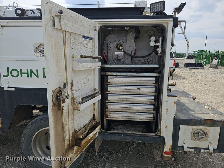 image for item DO4370 2018 Dodge Ram 5500HD  utility / service truck