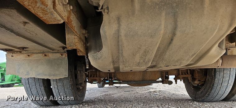 image for item DO4370 2018 Dodge Ram 5500HD  utility / service truck