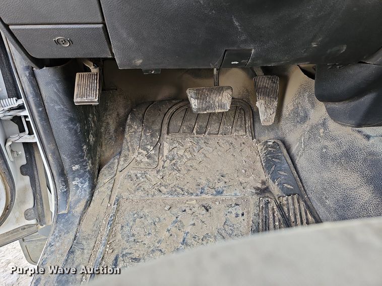 image for item DO4370 2018 Dodge Ram 5500HD  utility / service truck