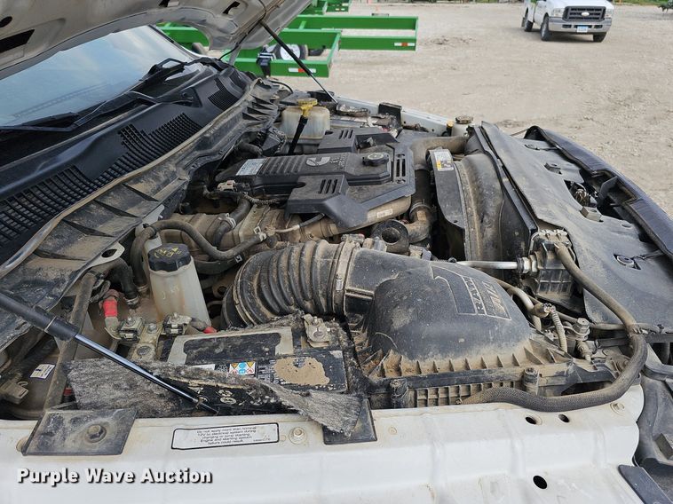 image for item DO4370 2018 Dodge Ram 5500HD  utility / service truck