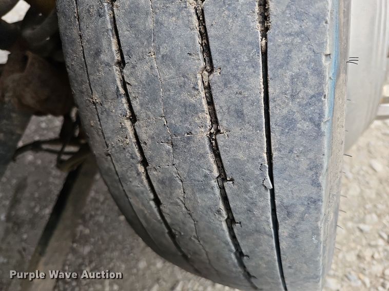 image for item DO4370 2018 Dodge Ram 5500HD  utility / service truck