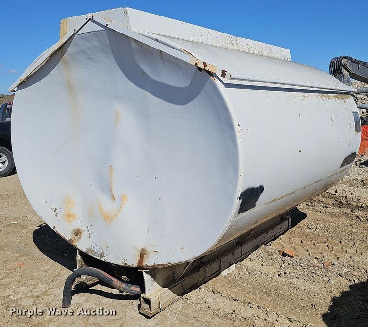 image for item DO4373 Arrow Tank and Engineering Co. MC306MS water truck bed