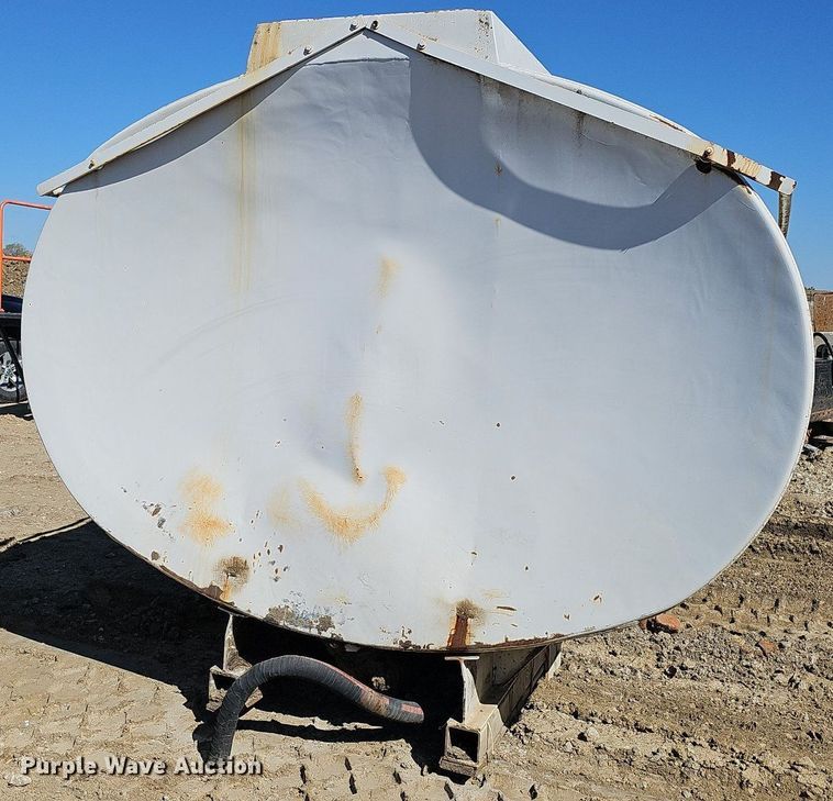 image for item DO4373 Arrow Tank and Engineering Co. MC306MS water truck bed