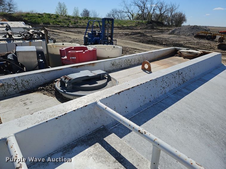 image for item DO4373 Arrow Tank and Engineering Co. MC306MS water truck bed