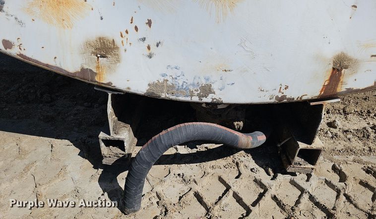 image for item DO4373 Arrow Tank and Engineering Co. MC306MS water truck bed