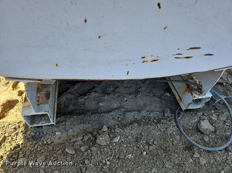 image for item DO4373 Arrow Tank and Engineering Co. MC306MS water truck bed