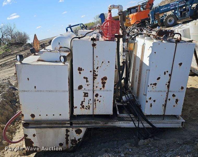 image for item DO4374 Utility / service truck bed