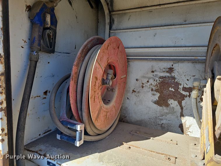 image for item DO4374 Utility / service truck bed