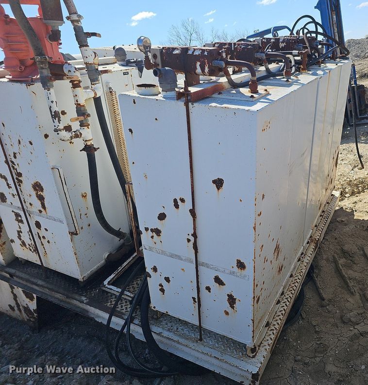 image for item DO4374 Utility / service truck bed