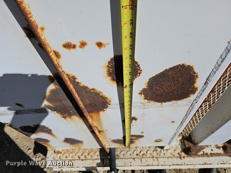 image for item DO4374 Utility / service truck bed