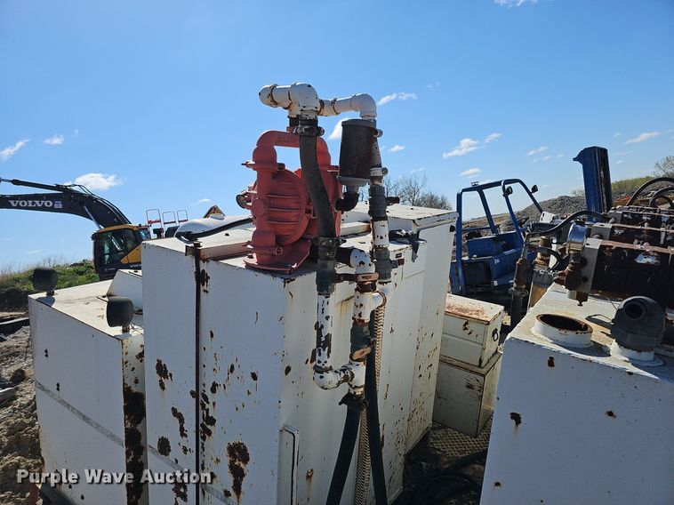 image for item DO4374 Utility / service truck bed