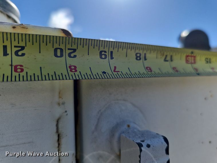 image for item DO4374 Utility / service truck bed