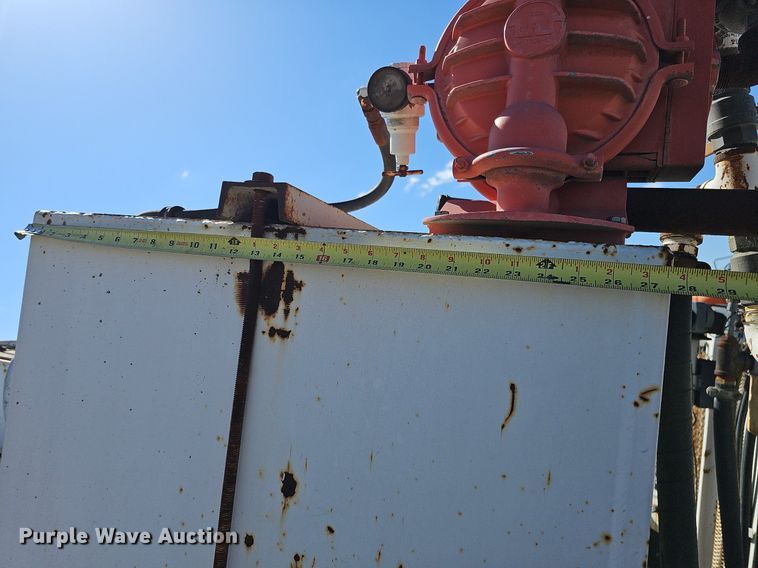 image for item DO4374 Utility / service truck bed