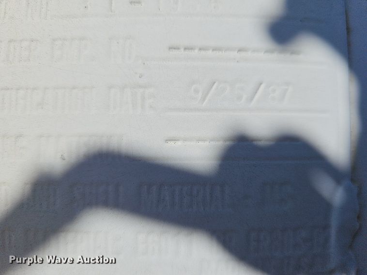 image for item DO4374 Utility / service truck bed