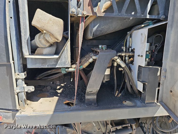 image for item DO4375 2006 Freightliner Business Class M2  street sweeper truck