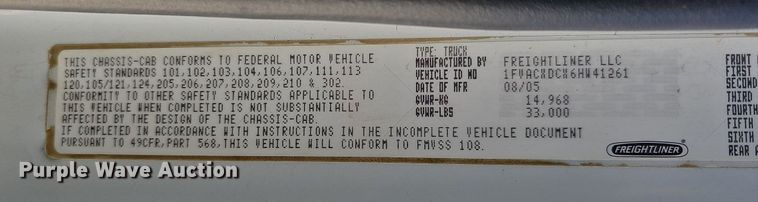 image for item DO4375 2006 Freightliner Business Class M2  street sweeper truck