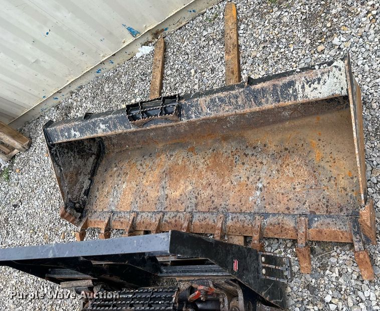 image for item DO4921 Kubota SVL95-2S  skid steer loader