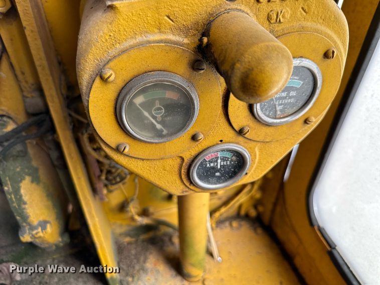 image for item DO4923 Caterpillar 112  rigid frame motor grader