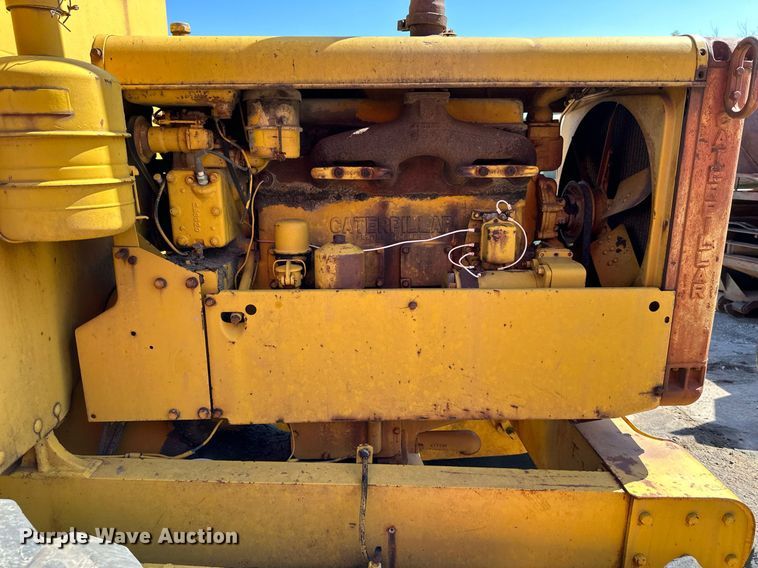 image for item DO4923 Caterpillar 112  rigid frame motor grader