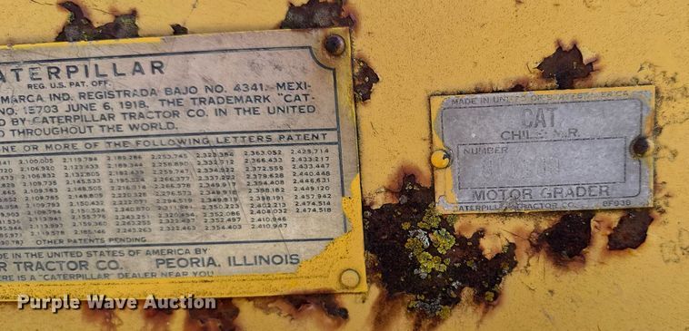 image for item DO4924 Caterpillar  rigid frame motor grader