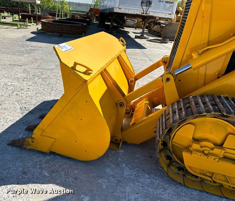 image for item DO4925 1975 John Deere 555A  track loader