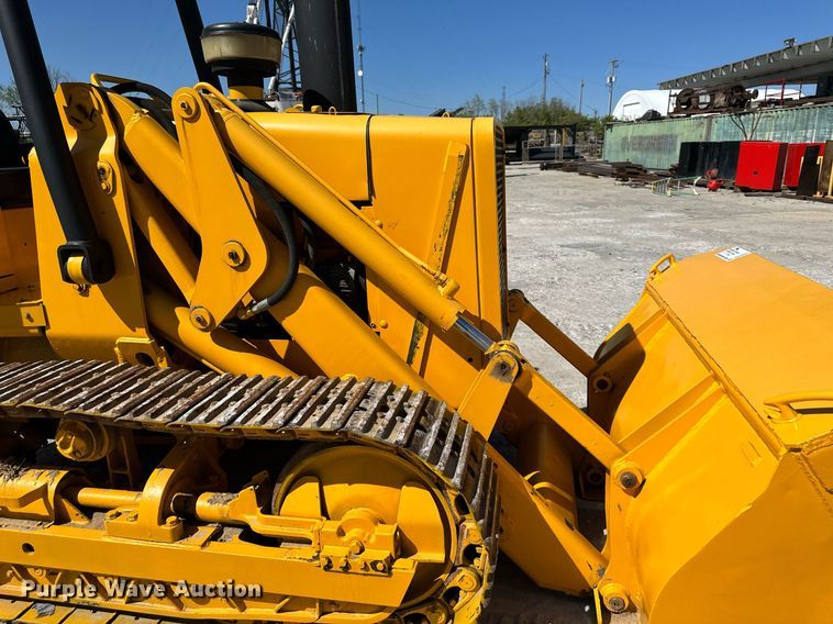 image for item DO4925 1975 John Deere 555A  track loader
