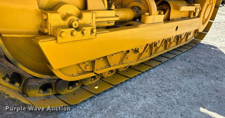 image for item DO4925 1975 John Deere 555A  track loader