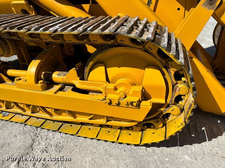 image for item DO4925 1975 John Deere 555A  track loader