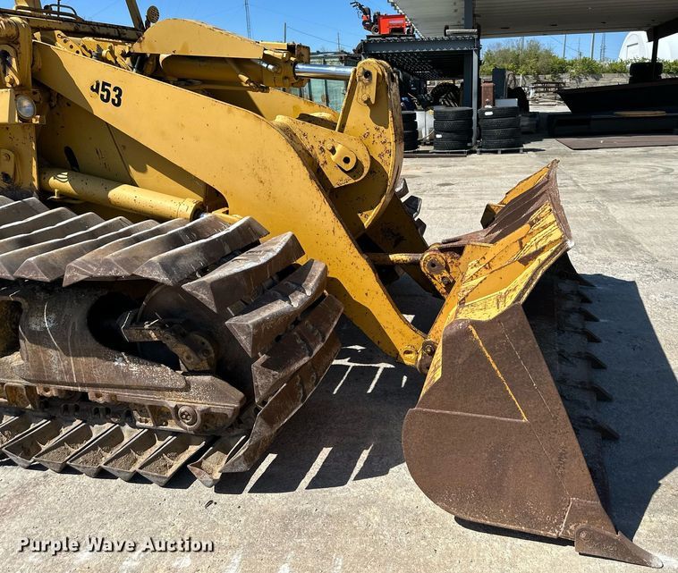 image for item DO4926 1987 Caterpillar 953  track loader