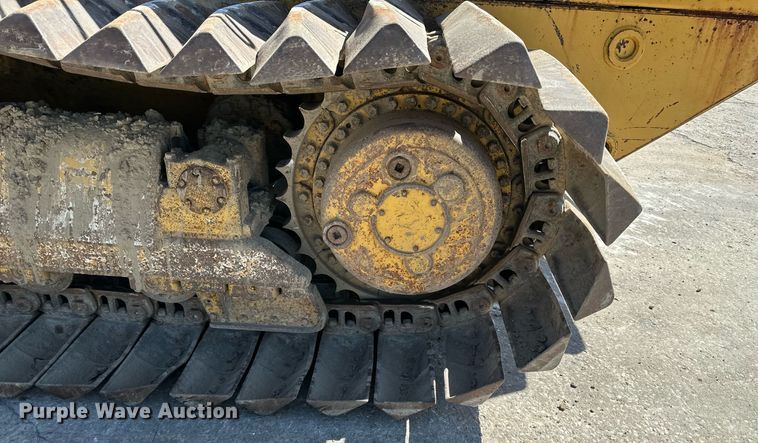 image for item DO4926 1987 Caterpillar 953  track loader