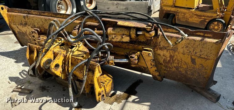 image for item DO4926 1987 Caterpillar 953  track loader