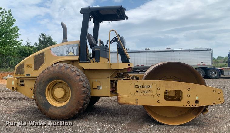 image for item DP8625 2008 Caterpillar CS56  single drum vibratory roller