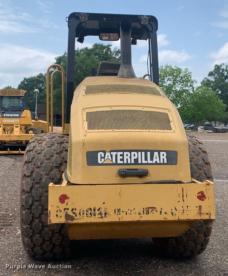 image for item DP8625 2008 Caterpillar CS56  single drum vibratory roller