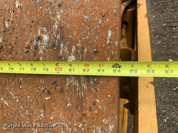 image for item DP8625 2008 Caterpillar CS56  single drum vibratory roller