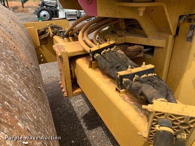 image for item DP8625 2008 Caterpillar CS56  single drum vibratory roller