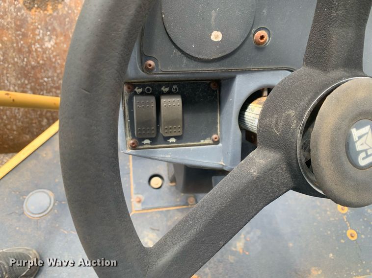 image for item DP8625 2008 Caterpillar CS56  single drum vibratory roller