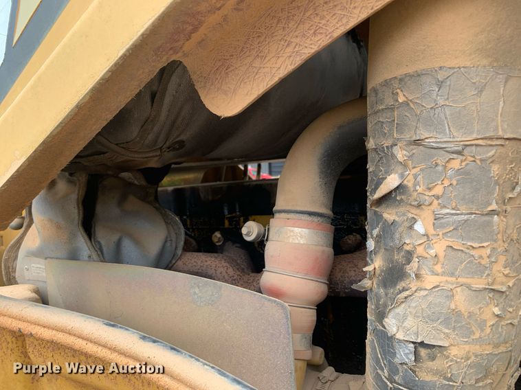 image for item DP8625 2008 Caterpillar CS56  single drum vibratory roller