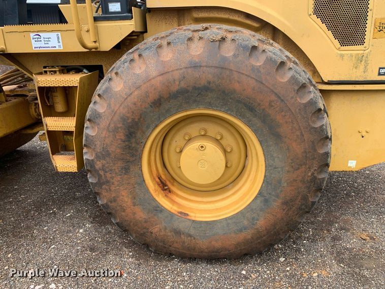 image for item DP8625 2008 Caterpillar CS56  single drum vibratory roller