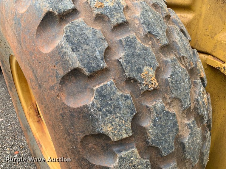 image for item DP8625 2008 Caterpillar CS56  single drum vibratory roller