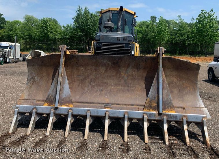 image for item DP8626 2014 John Deere 850K WLT  dozer