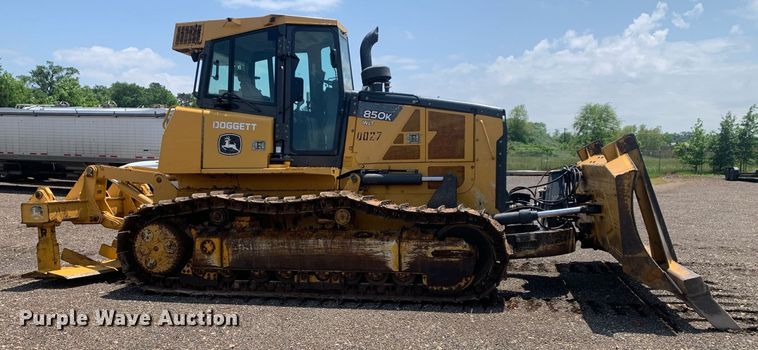 image for item DP8626 2014 John Deere 850K WLT  dozer