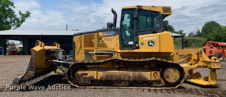 image for item DP8626 2014 John Deere 850K WLT  dozer