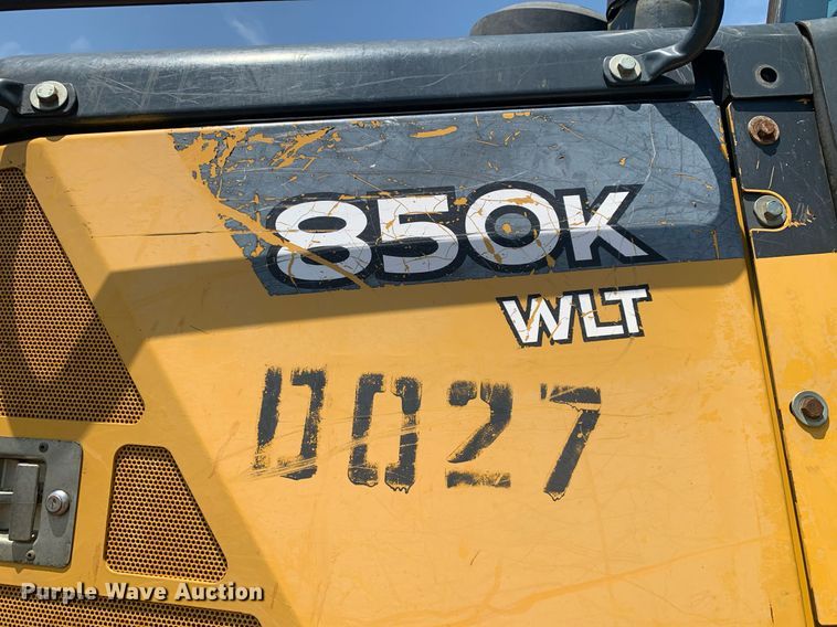 image for item DP8626 2014 John Deere 850K WLT  dozer