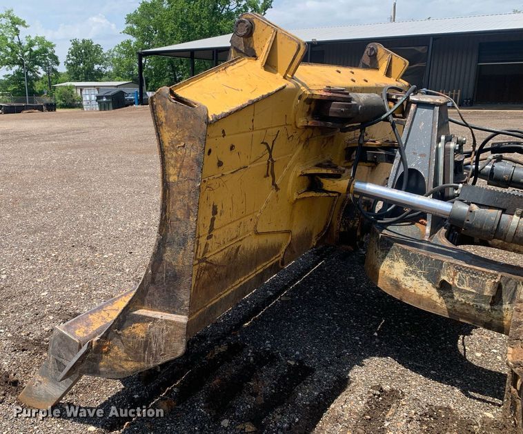 image for item DP8626 2014 John Deere 850K WLT  dozer