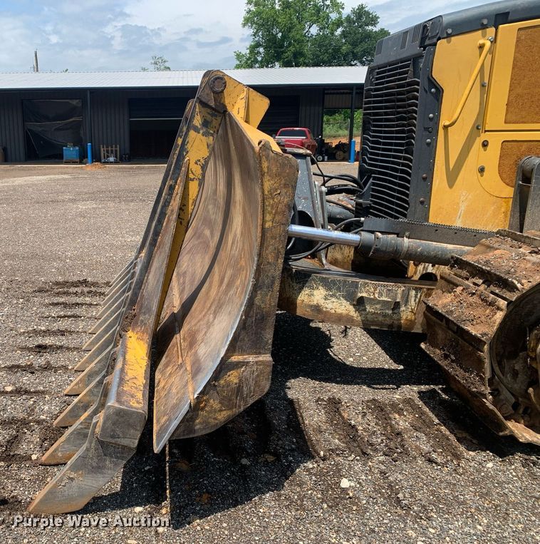 image for item DP8626 2014 John Deere 850K WLT  dozer